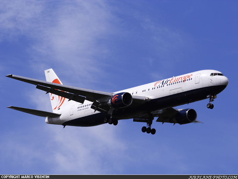 Photo Air Europe Boeing 767-352/ER