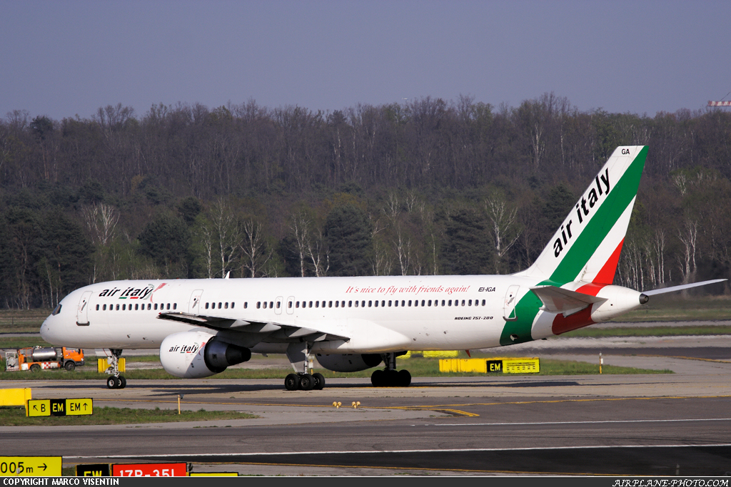 Photo Air Italy Boeing 757-230