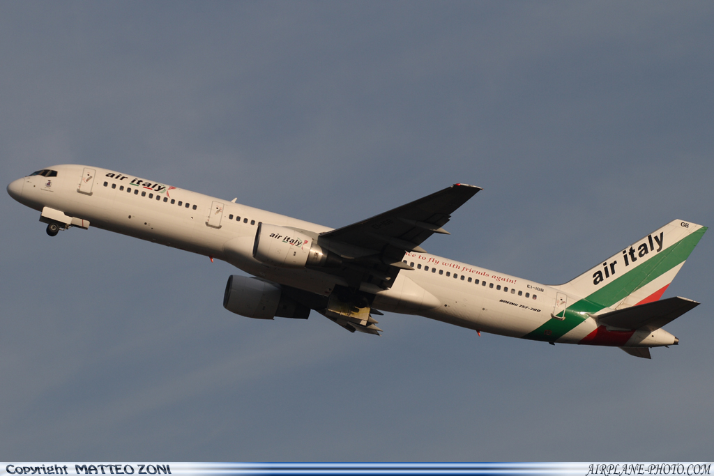 Photo Air Italy Boeing 757-230