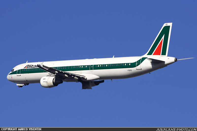 Photo Alitalia Airbus A321-112