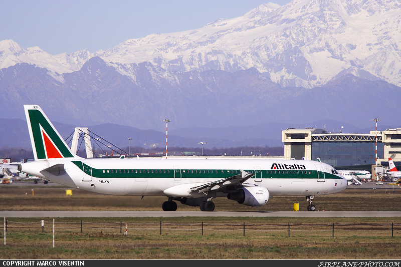 Photo Alitalia Airbus A321-112