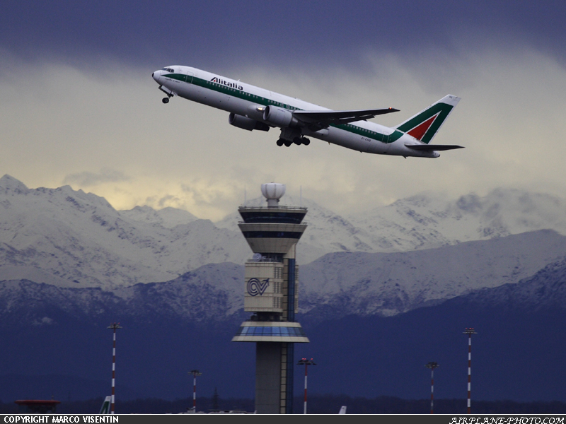 Photo Alitalia Boeing 767-3Q8/ER