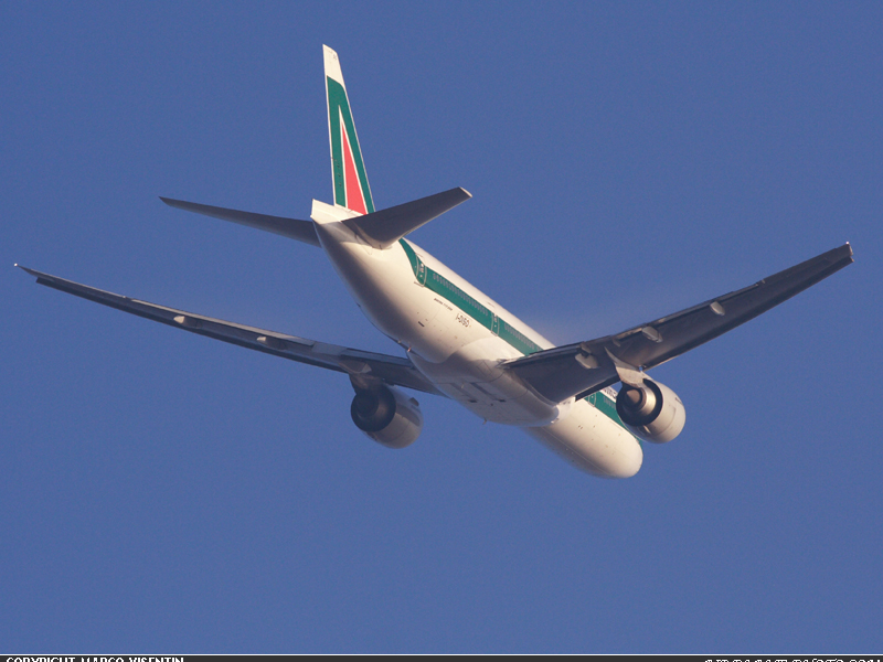 Photo Alitalia Boeing 777-243/ER