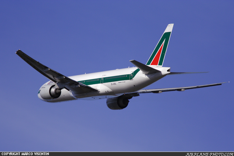 Photo Alitalia Boeing 777-243/ER