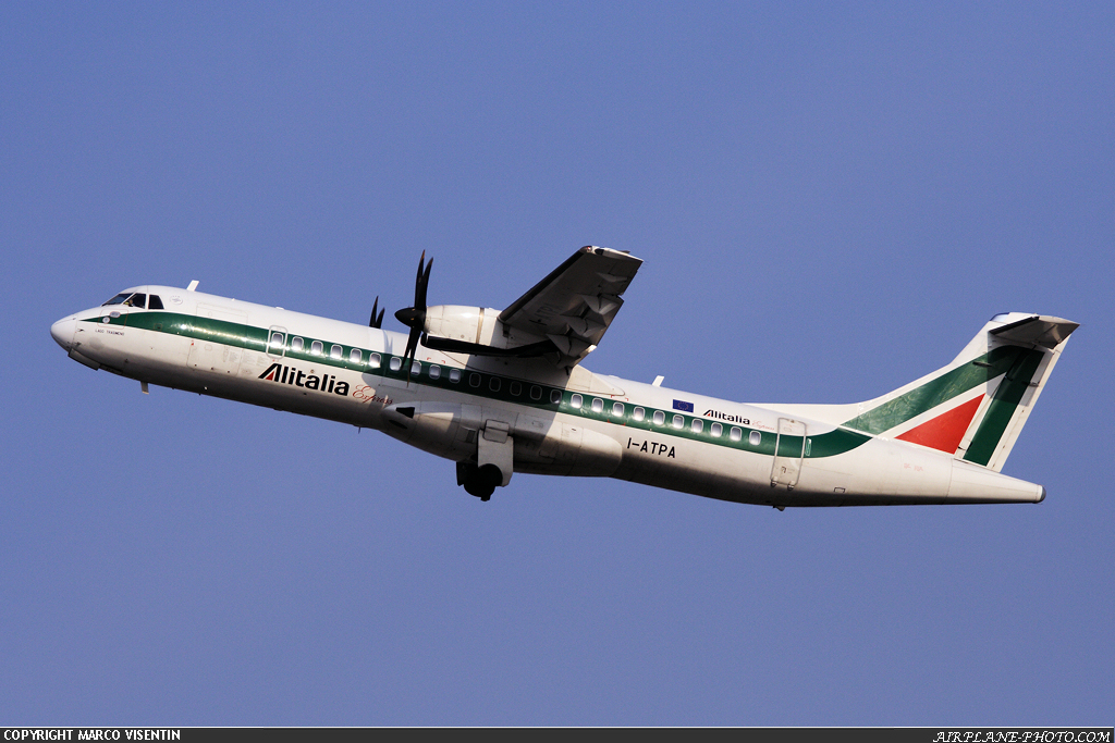 Photo Alitalia Express ATR ATR-72-500