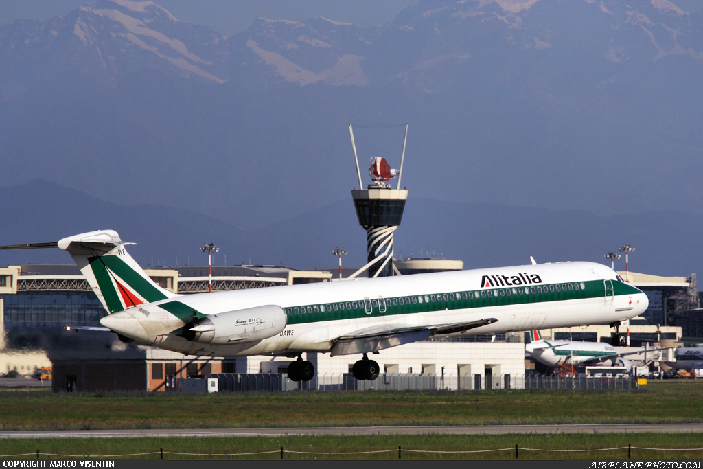 Photo Alitalia McDonnell Douglas MD-82 (DC-9-82)