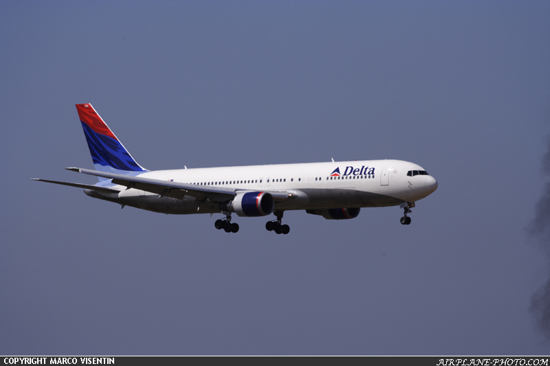 Photo Delta Air Lines Boeing 767-332/ER