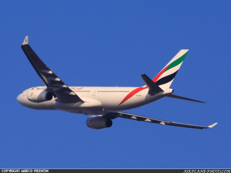 Photo Emirates Airbus A330-243