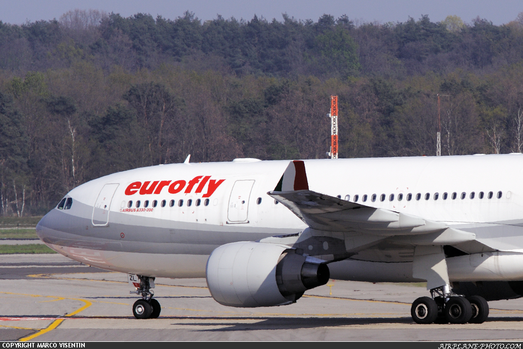 Photo Eurofly Airbus A330-223