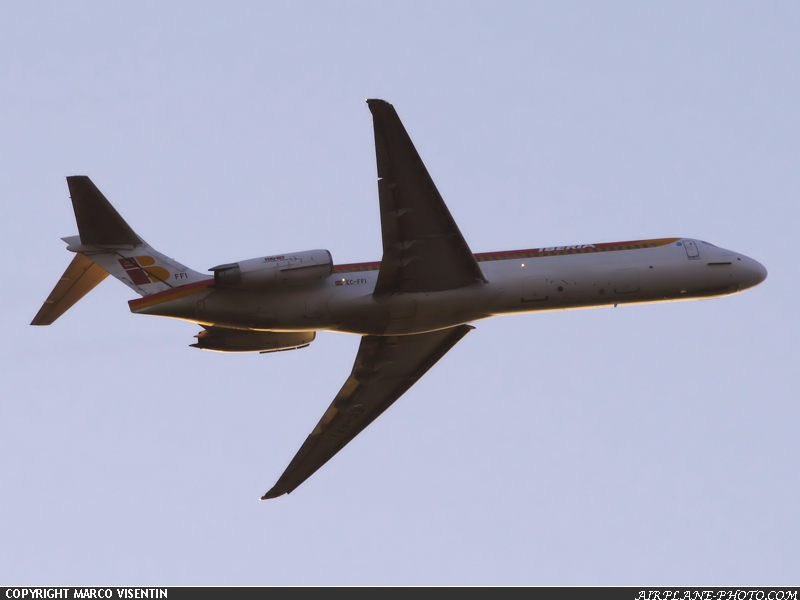 Photo Iberia McDonnell Douglas MD-87 (DC-9-87)