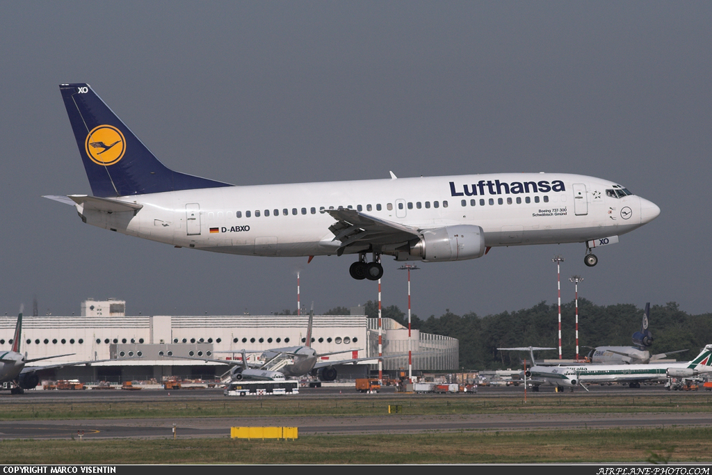 Photo Lufthansa Boeing 737-330